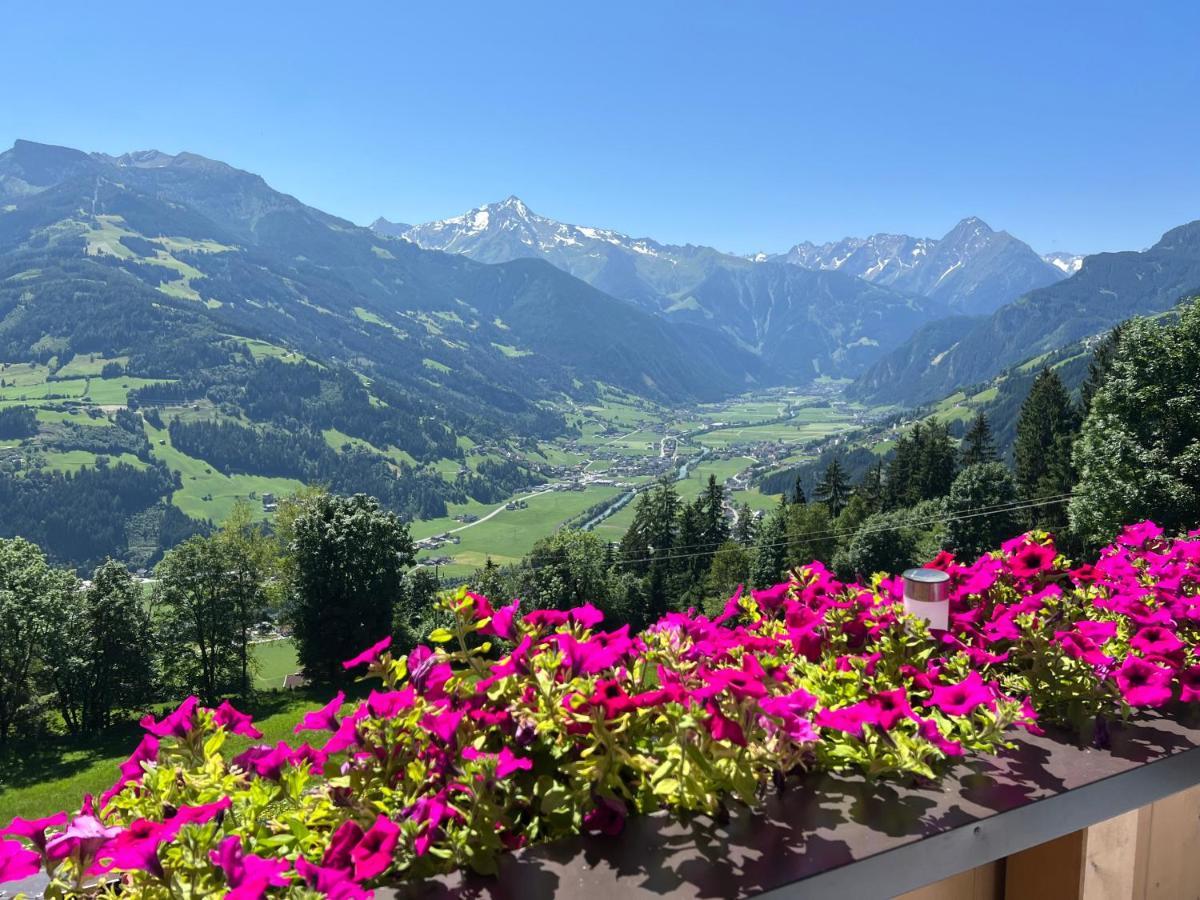 Ferienhaus Zillertal Panorama Blick Balkon Sauna Zellberg Ngoại thất bức ảnh