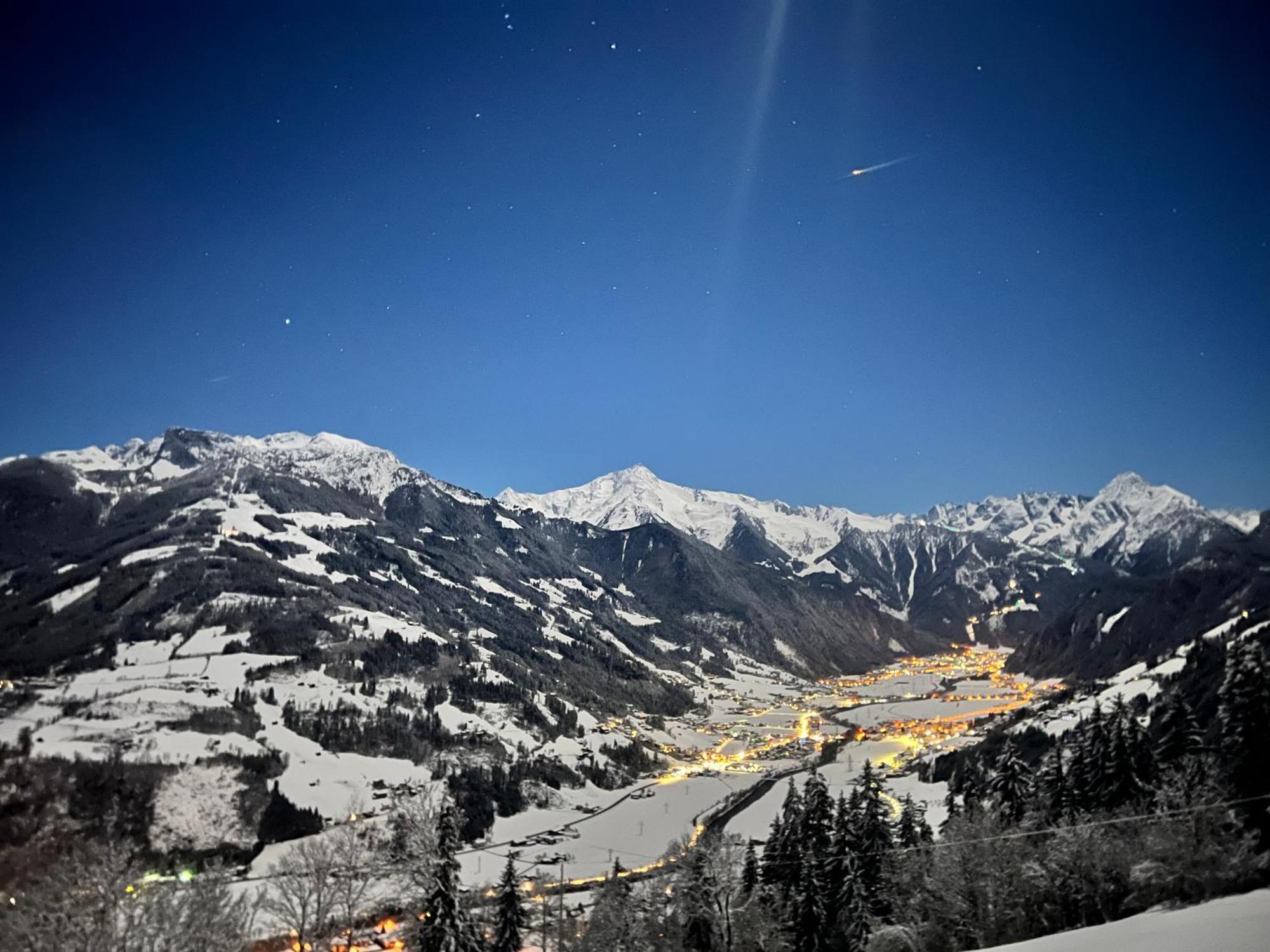 Ferienhaus Zillertal Panorama Blick Balkon Sauna Zellberg Ngoại thất bức ảnh